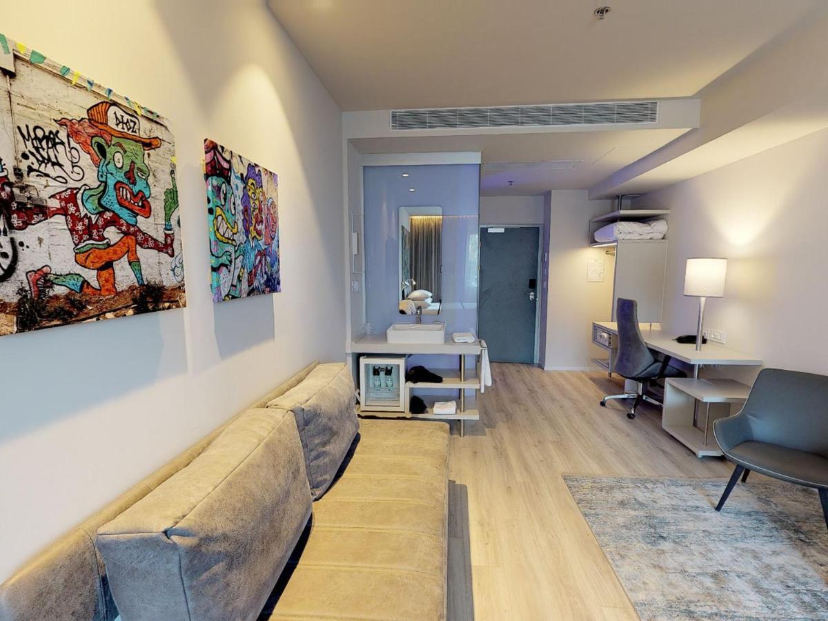 Link & Hub By Dan Hotel 4*