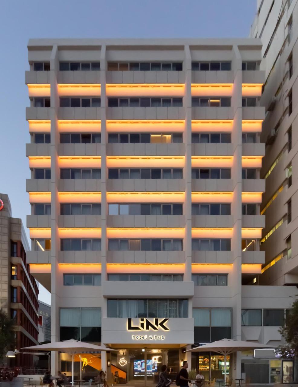 Link & Hub By Dan Hotel 4*