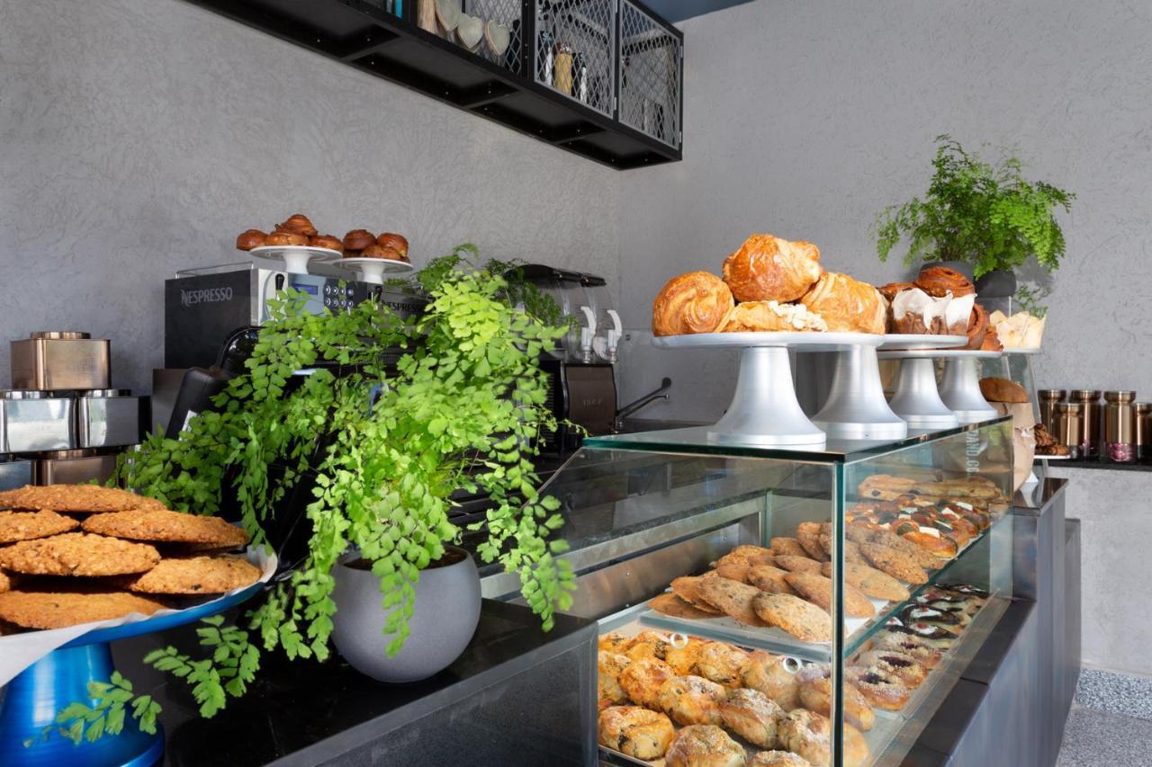 Link & Hub By Dan Hotel 4*